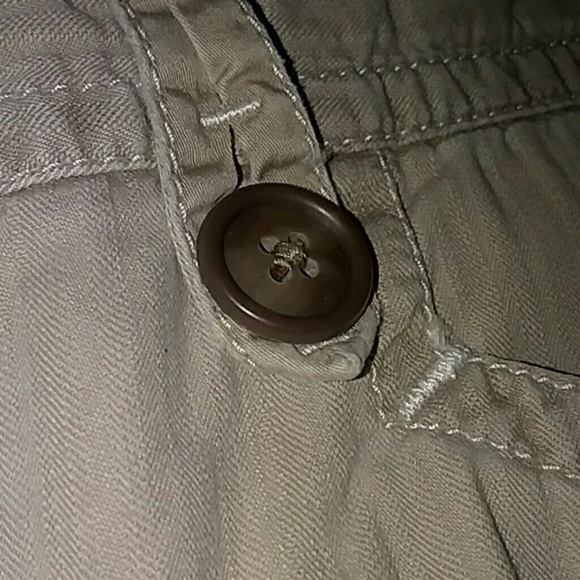 Capris - Picture 4 of 4